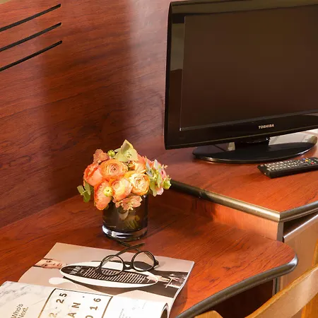 Saint Roch Hotel