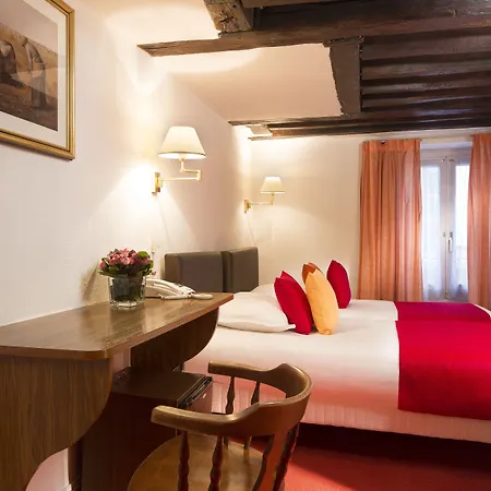 Saint Roch Hotel 2*