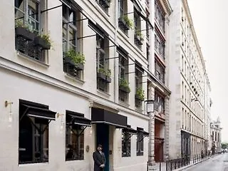 Saint Roch Hotel 2*